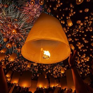 7-bangkok thailand_lanterns_christmas_new_years_eve_680